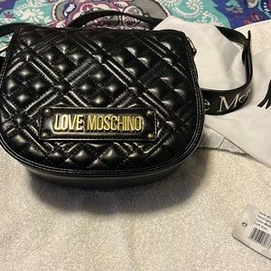 LOVE MOSCHINO CROSSBODY BAG🖤